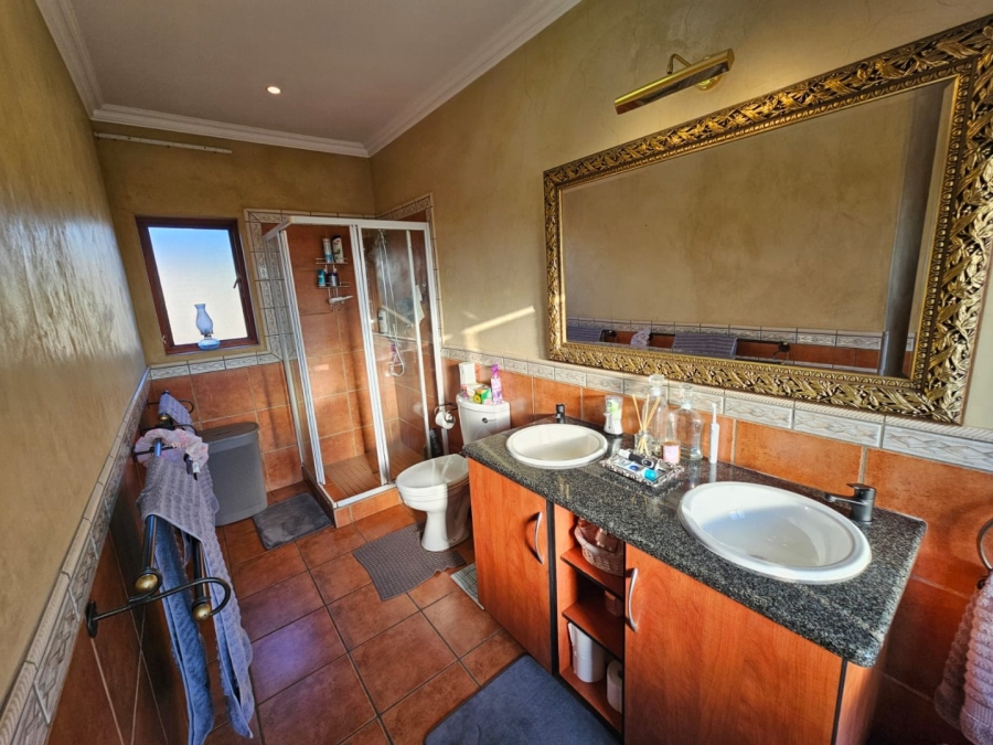 To Let 2 Bedroom Property for Rent in Faerie Glen Gauteng