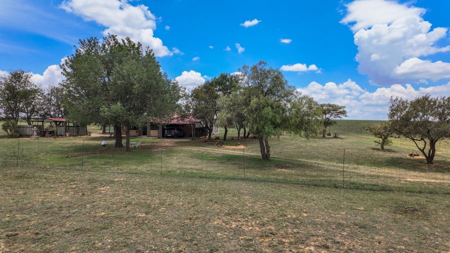 Commercial Property for Sale in Spitskop 533 Ah Gauteng