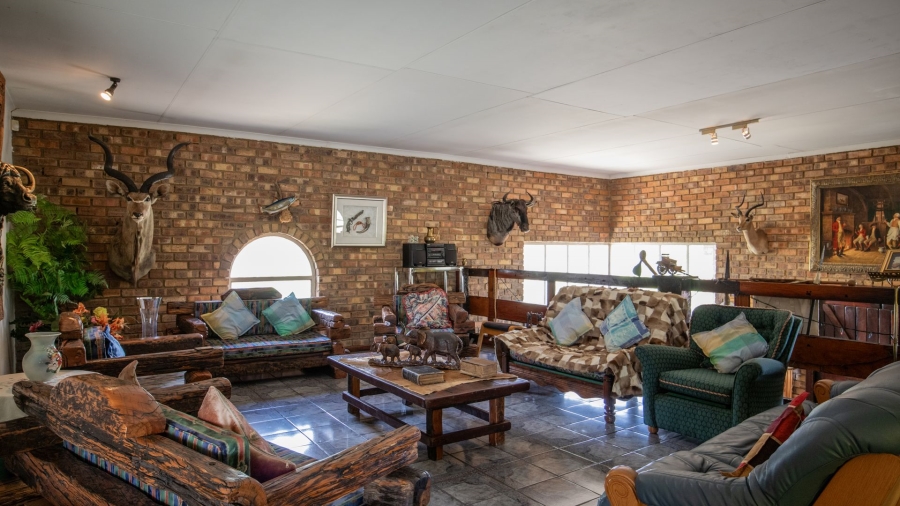 Commercial Property for Sale in Spitskop 533 Ah Gauteng