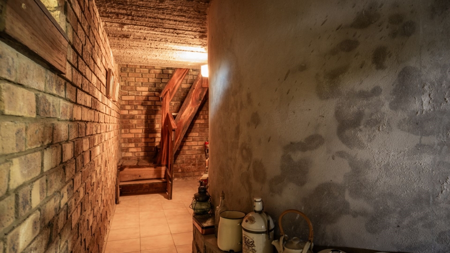 Commercial Property for Sale in Spitskop 533 Ah Gauteng