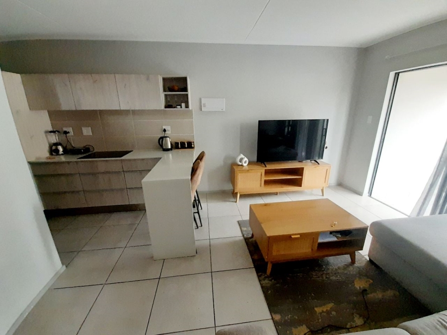 2 Bedroom Property for Sale in Rooihuiskraal North Gauteng