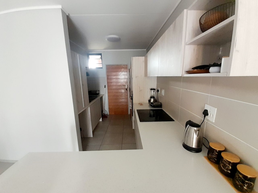 2 Bedroom Property for Sale in Rooihuiskraal North Gauteng