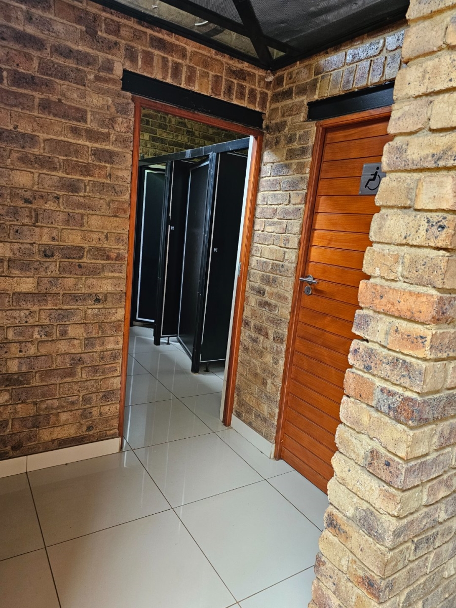 Commercial Property for Sale in Kameeldrift East Gauteng