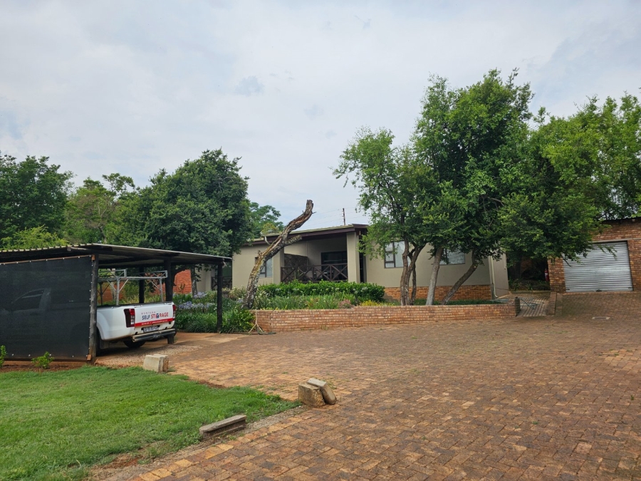 Commercial Property for Sale in Kameeldrift East Gauteng