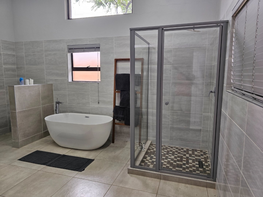 Commercial Property for Sale in Kameeldrift East Gauteng