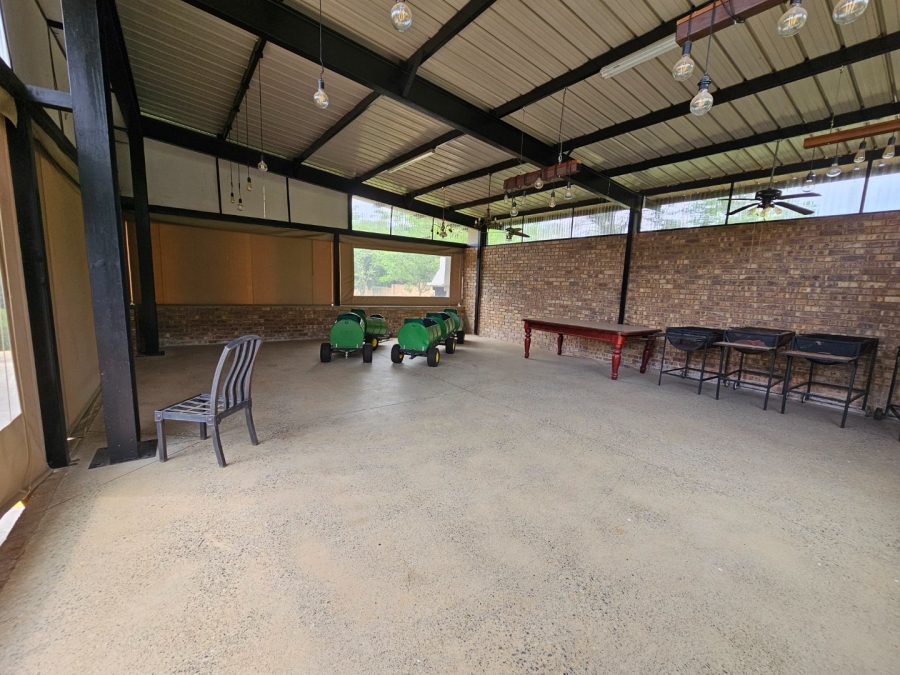 Commercial Property for Sale in Kameeldrift East Gauteng