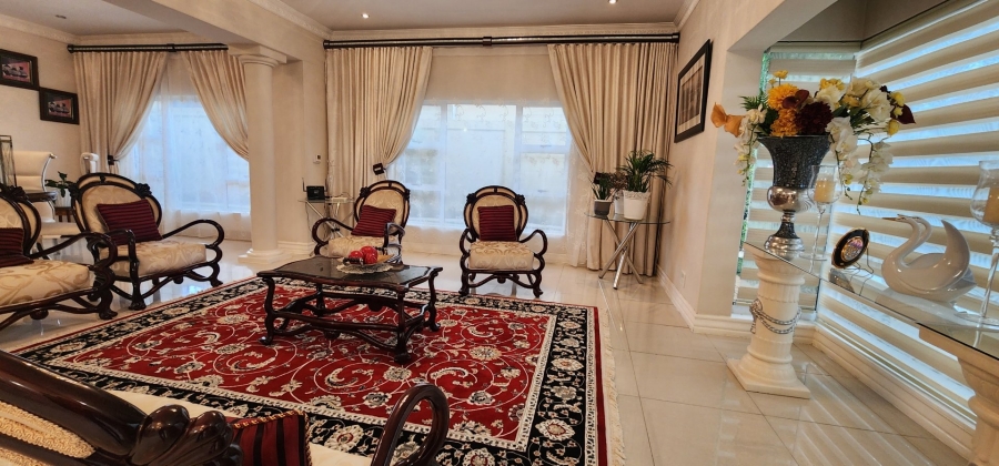 5 Bedroom Property for Sale in Aspen Hills Gauteng