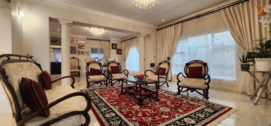 5 Bedroom Property for Sale in Aspen Hills Gauteng