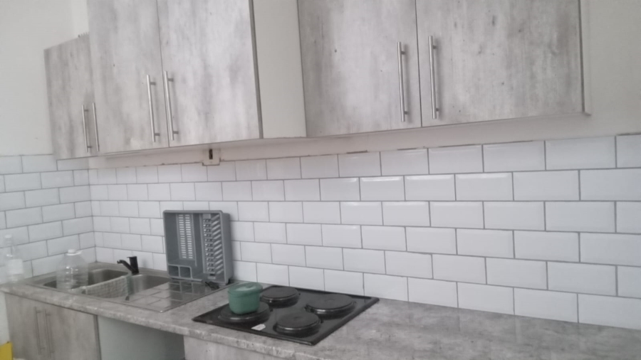 1 Bedroom Property for Sale in Edleen Gauteng