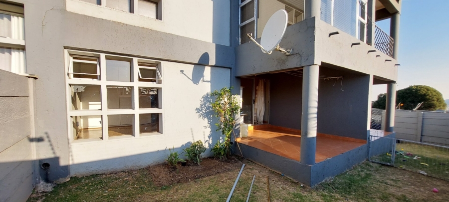 To Let 2 Bedroom Property for Rent in Winchester Hills Gauteng