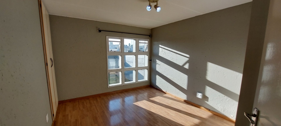 To Let 2 Bedroom Property for Rent in Winchester Hills Gauteng