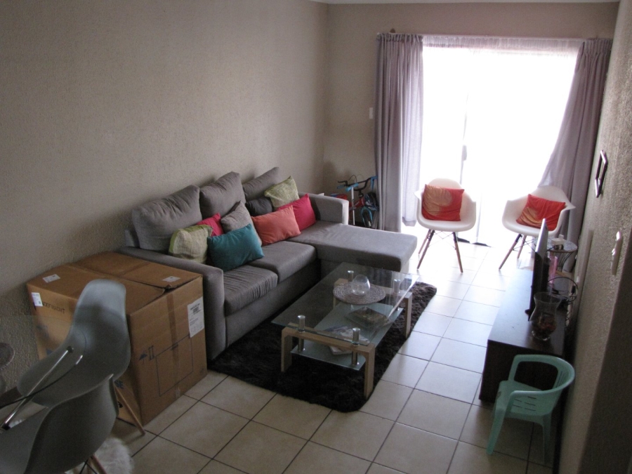 2 Bedroom Property for Sale in Hoogland Gauteng