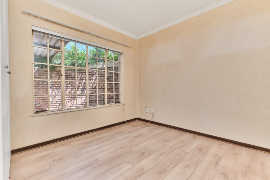 2 Bedroom Property for Sale in Harveston A H Gauteng