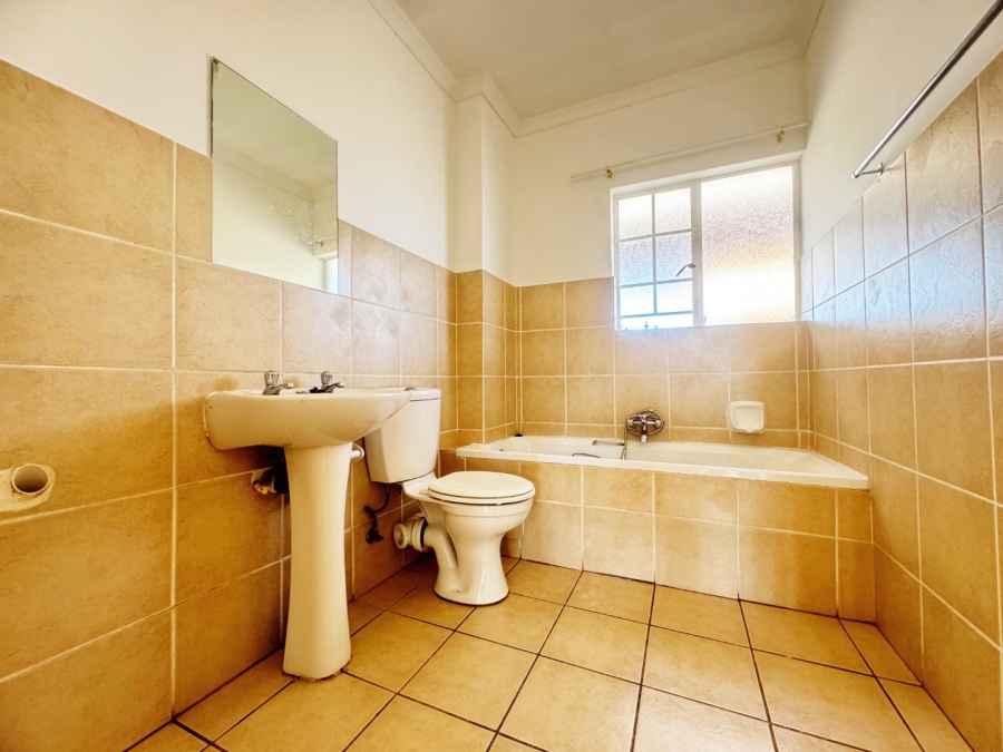To Let 2 Bedroom Property for Rent in Glen Lauriston Gauteng