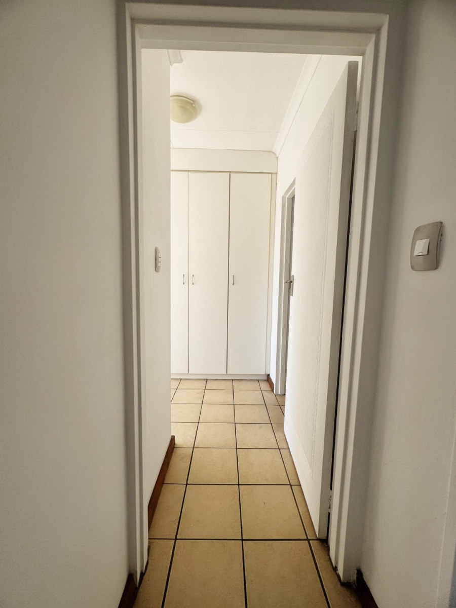 To Let 2 Bedroom Property for Rent in Glen Lauriston Gauteng