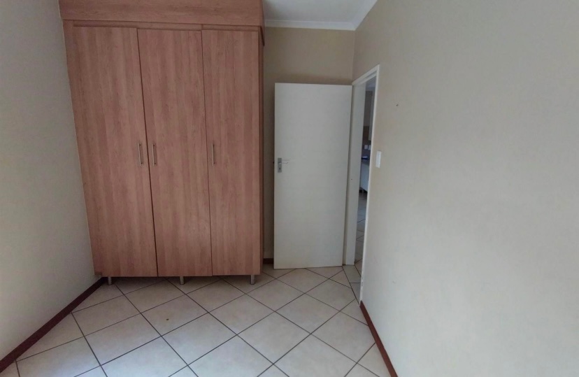 2 Bedroom Property for Sale in Monavoni A H Gauteng