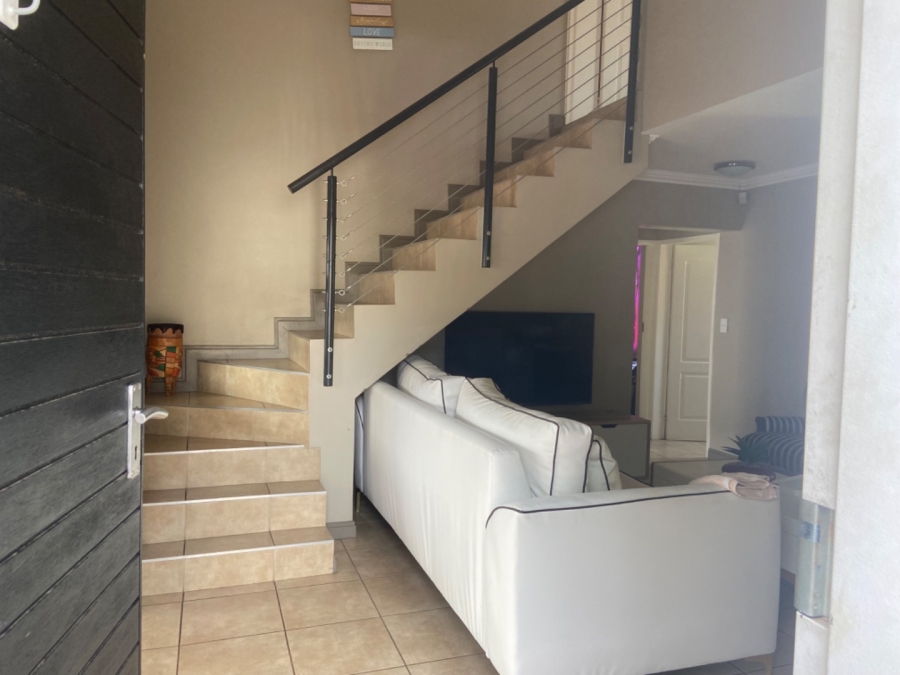 3 Bedroom Property for Sale in Amberfield Gauteng