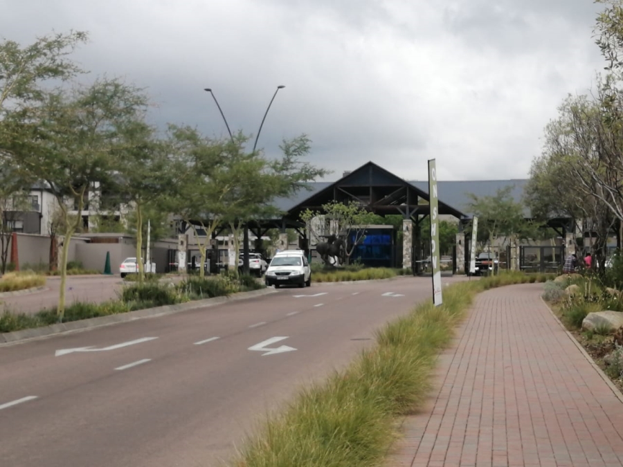 To Let 3 Bedroom Property for Rent in The Polofields Gauteng