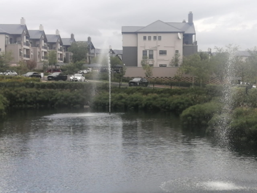 To Let 3 Bedroom Property for Rent in The Polofields Gauteng