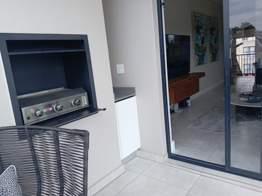To Let 3 Bedroom Property for Rent in The Polofields Gauteng