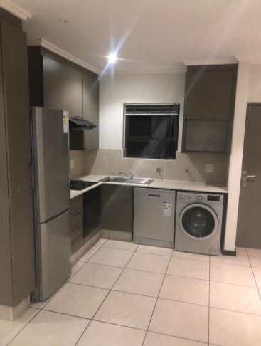 To Let 1 Bedroom Property for Rent in Sunninghill Gauteng