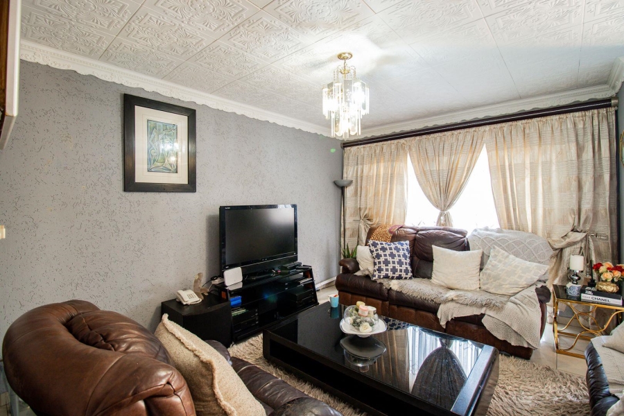 3 Bedroom Property for Sale in Jeppestown Gauteng