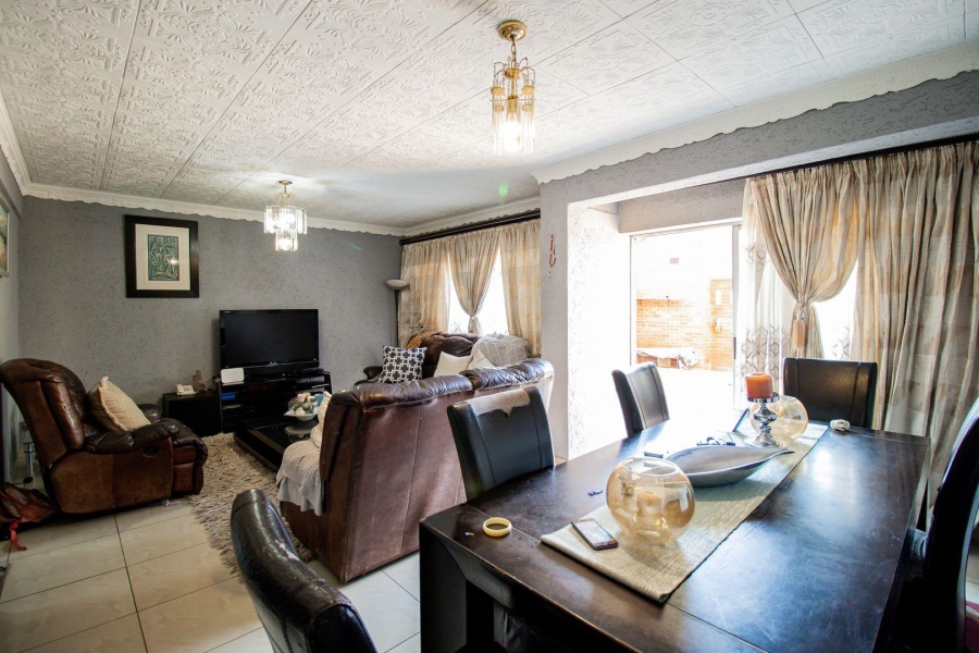 3 Bedroom Property for Sale in Jeppestown Gauteng