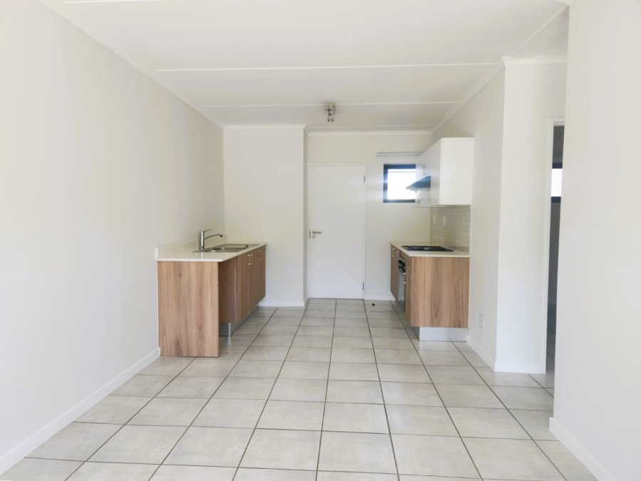 To Let 2 Bedroom Property for Rent in Witfield Gauteng