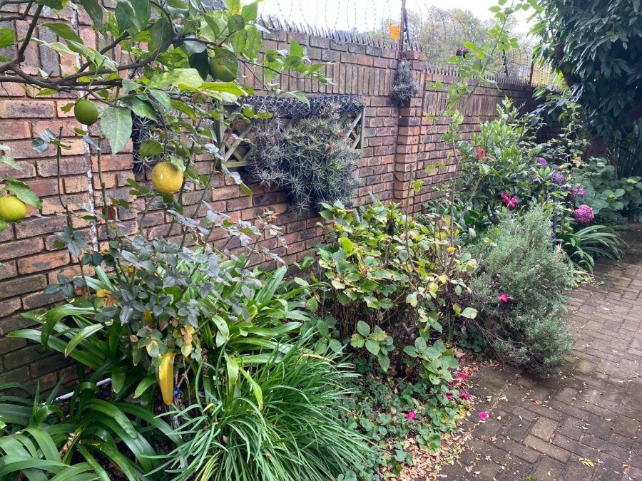 1 Bedroom Property for Sale in Riviera Gauteng