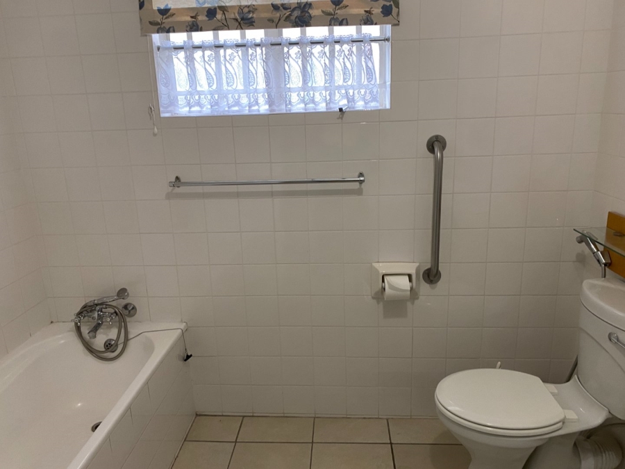 1 Bedroom Property for Sale in Riviera Gauteng