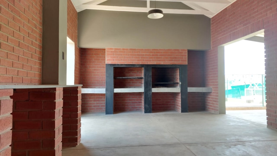 To Let 2 Bedroom Property for Rent in Klipspruit Gauteng