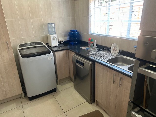 3 Bedroom Property for Sale in Amorosa Gauteng