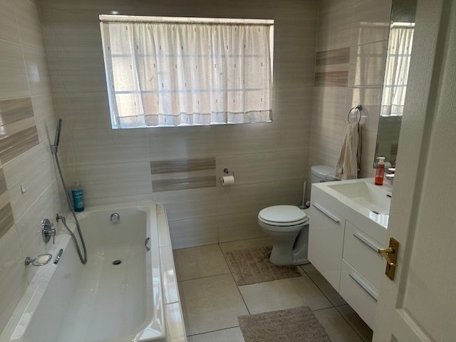 3 Bedroom Property for Sale in Amorosa Gauteng