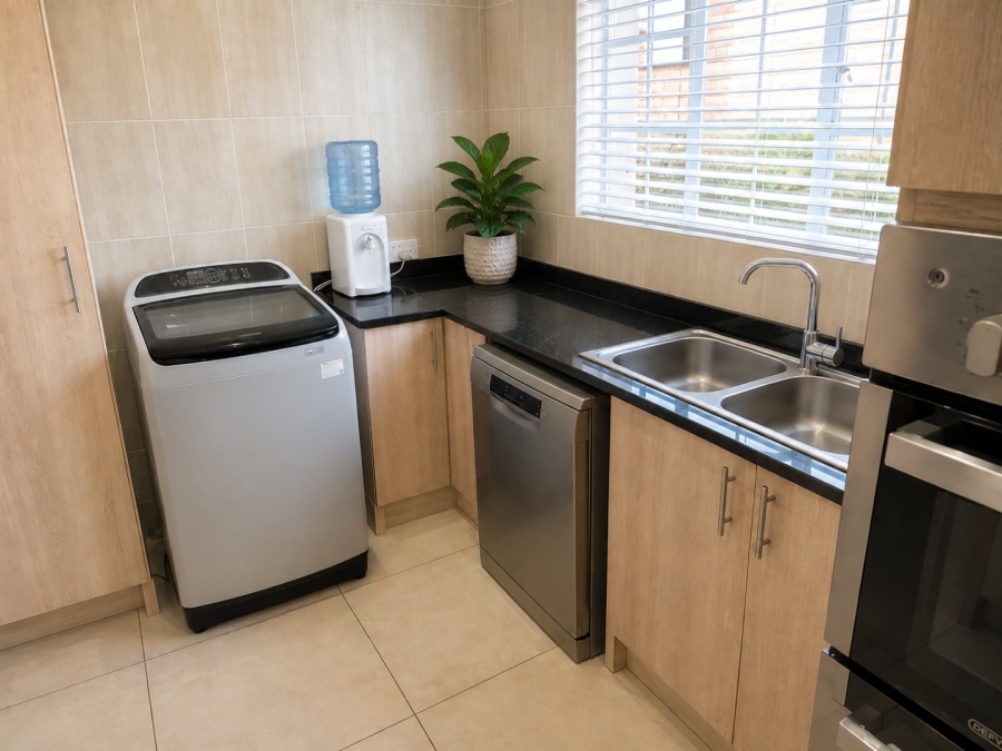 3 Bedroom Property for Sale in Amorosa Gauteng
