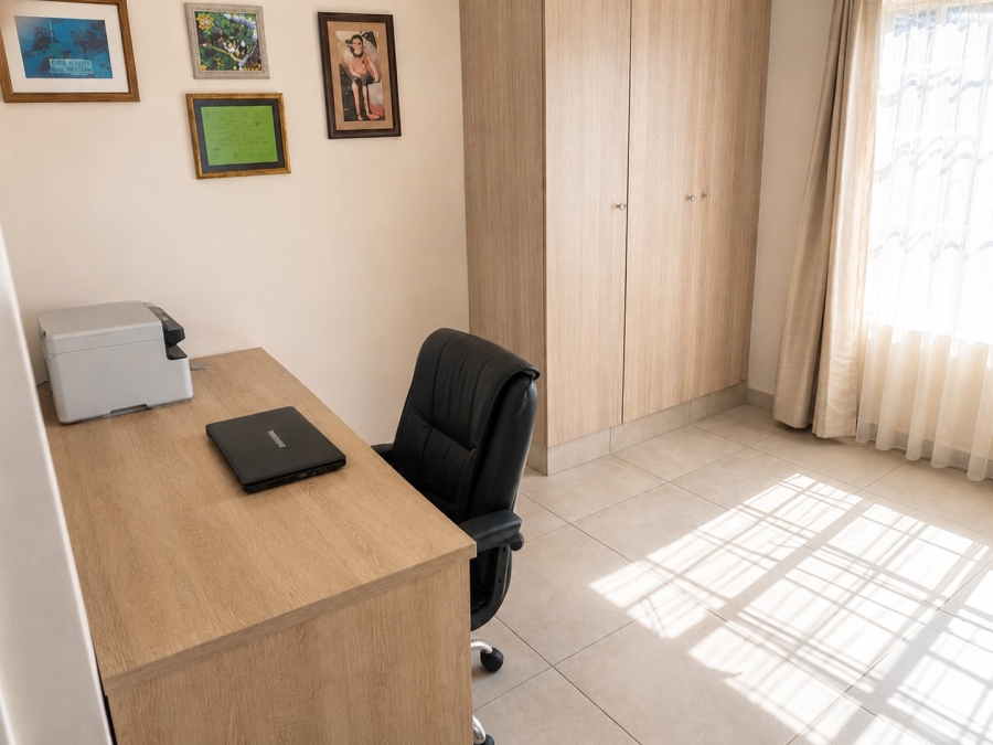 3 Bedroom Property for Sale in Amorosa Gauteng