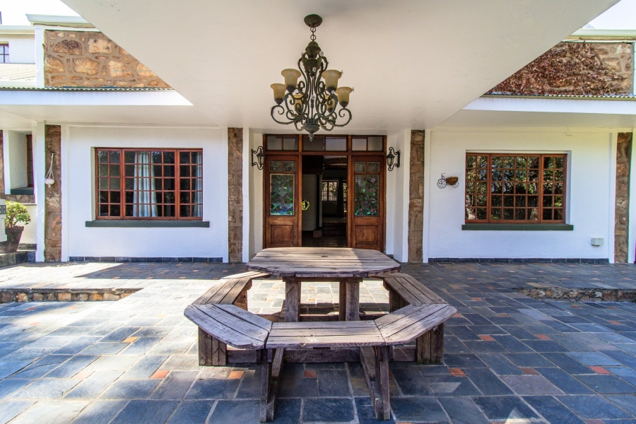 7 Bedroom Property for Sale in Oakdene Gauteng