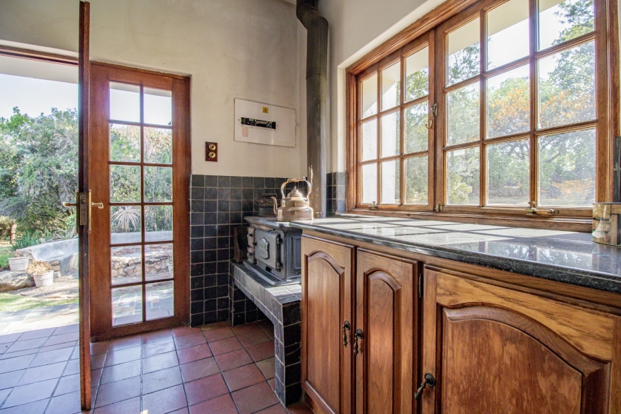 7 Bedroom Property for Sale in Oakdene Gauteng