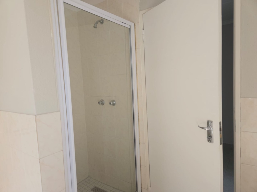 2 Bedroom Property for Sale in Kensington Gauteng