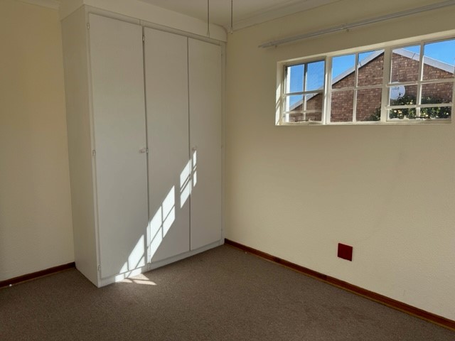 3 Bedroom Property for Sale in Honeydew Manor Gauteng