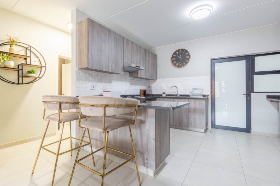 To Let 3 Bedroom Property for Rent in Bartlett Gauteng