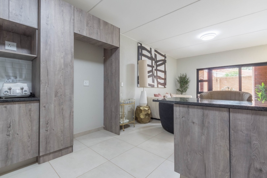 To Let 3 Bedroom Property for Rent in Bartlett Gauteng