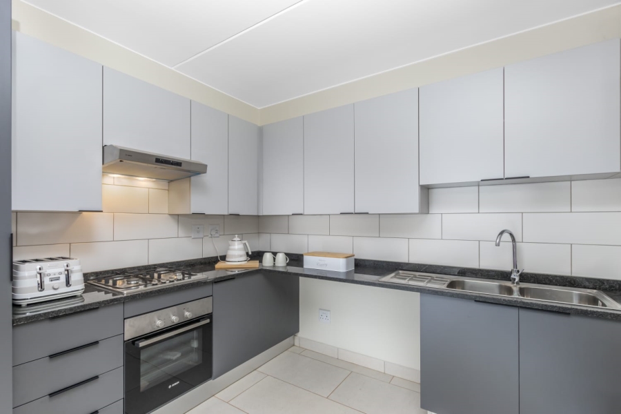 To Let 2 Bedroom Property for Rent in Bedfordview Gauteng