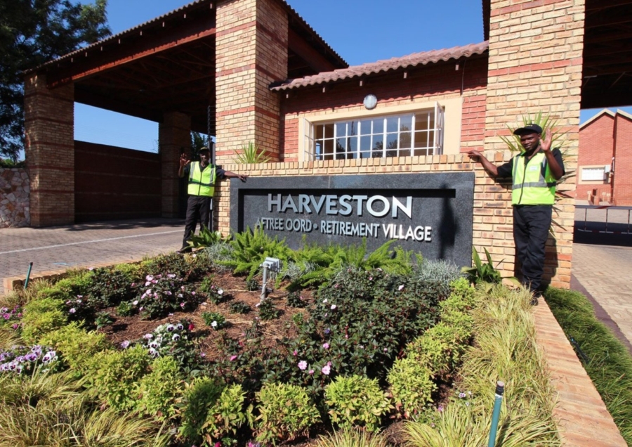 2 Bedroom Property for Sale in Harveston A H Gauteng