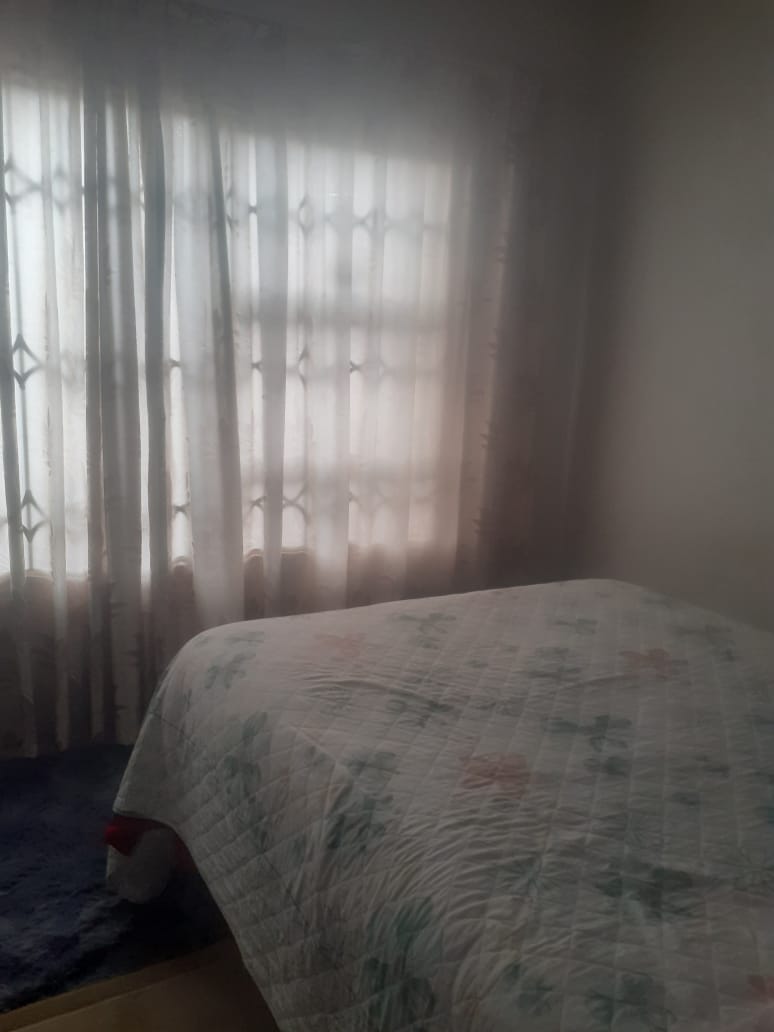 3 Bedroom Property for Sale in Lakeside Gauteng