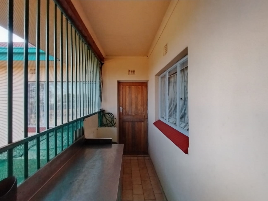 4 Bedroom Property for Sale in Nelsonia Gauteng