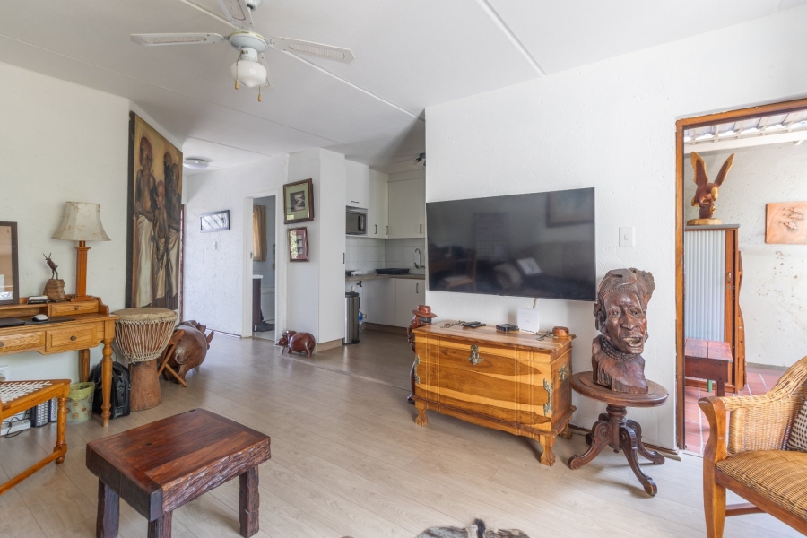 1 Bedroom Property for Sale in Morningside Hills Gauteng