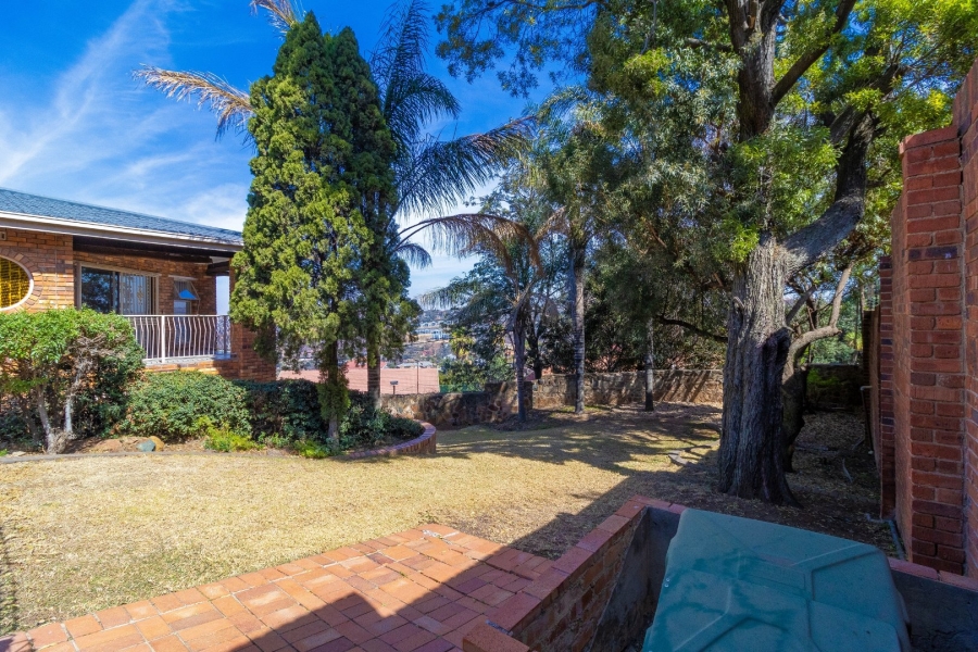 4 Bedroom Property for Sale in Bassonia Gauteng