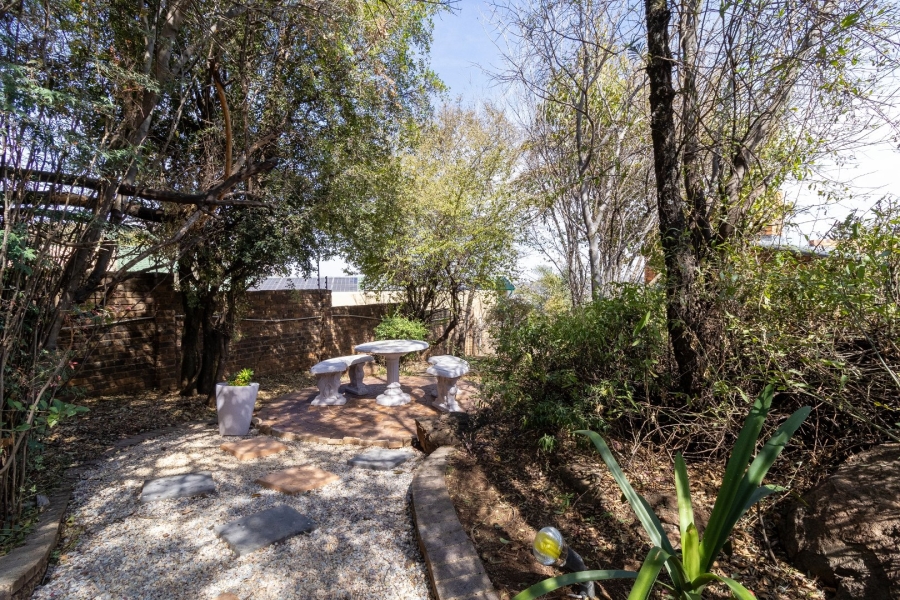 4 Bedroom Property for Sale in Bassonia Gauteng