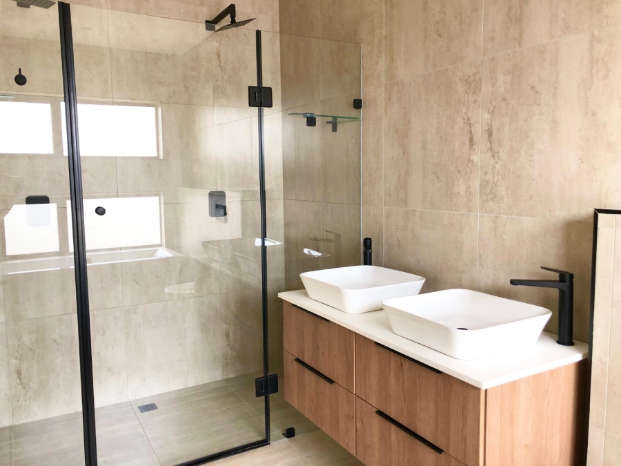 3 Bedroom Property for Sale in Fountainbrook Estate Gauteng