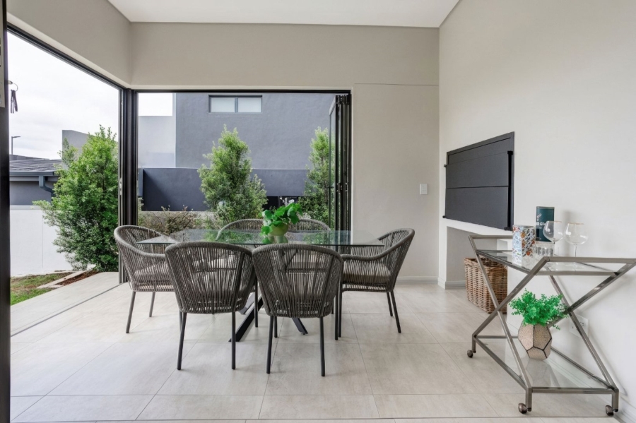 3 Bedroom Property for Sale in Fountainbrook Estate Gauteng